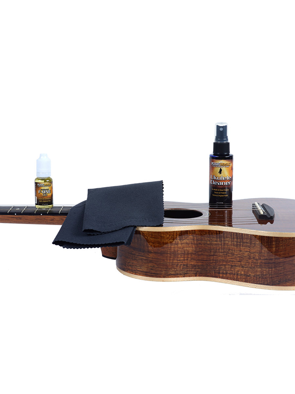Music Nomad Kit De Nettoyage Ukulele - Nettoyant, F-one Et Chiffon Microfibre - Ukulele Paket - Variation 1
