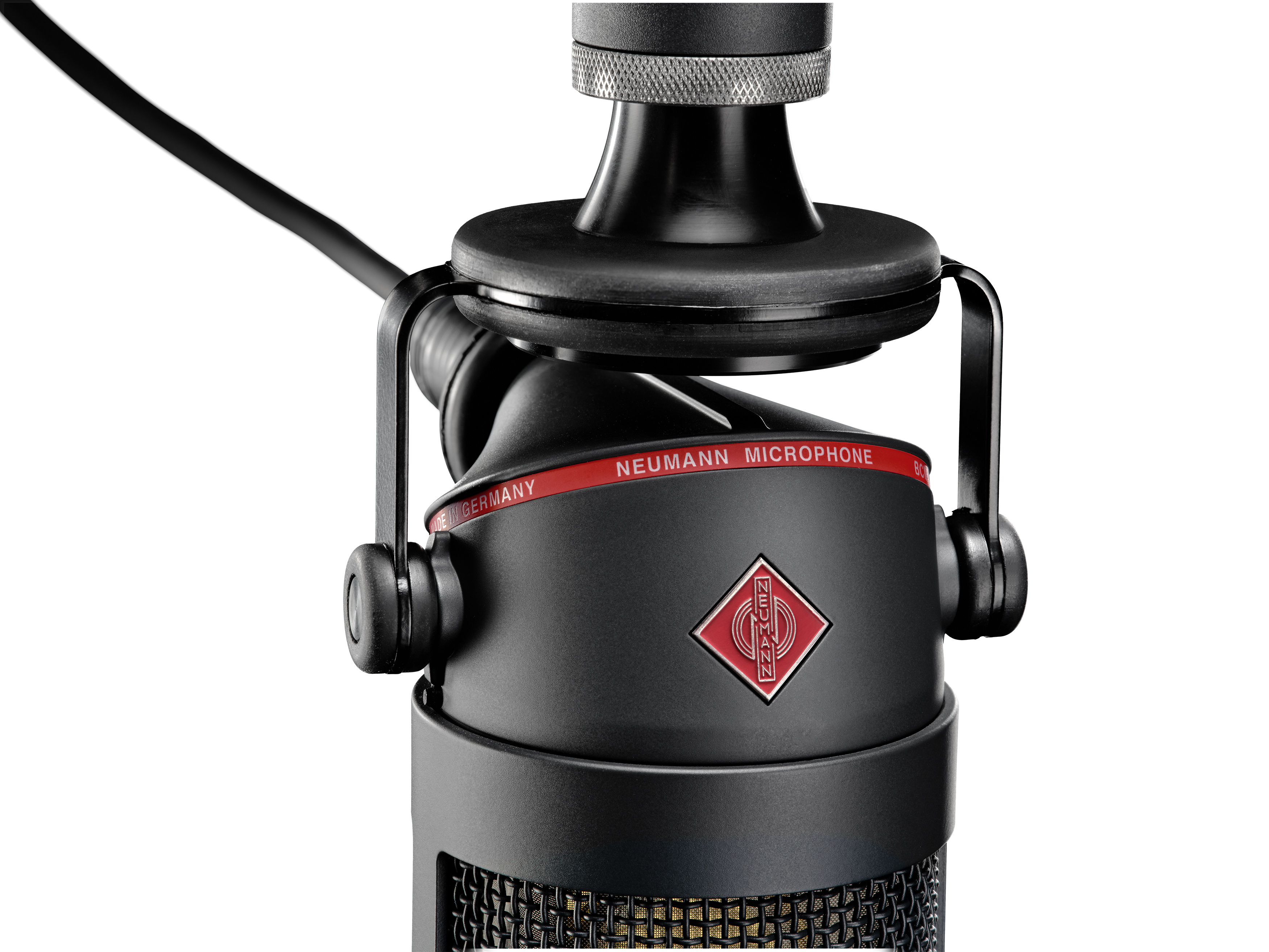 Neumann Bcm 104 Noir - Microphone podcast / radio - Variation 3