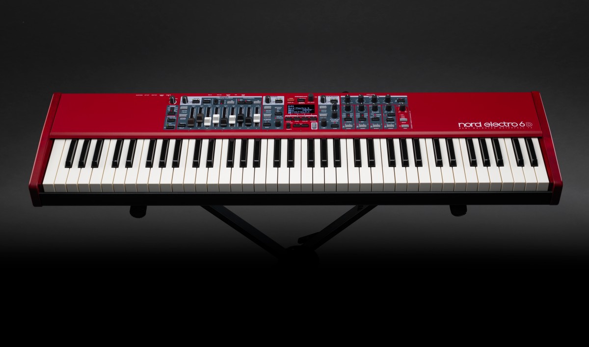 Nord Electro 6d 73 - Rouge - Stagepiano - Variation 3