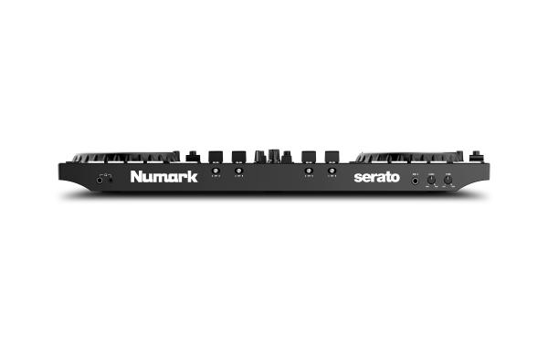 Standalone dj controller Numark NS4 FX