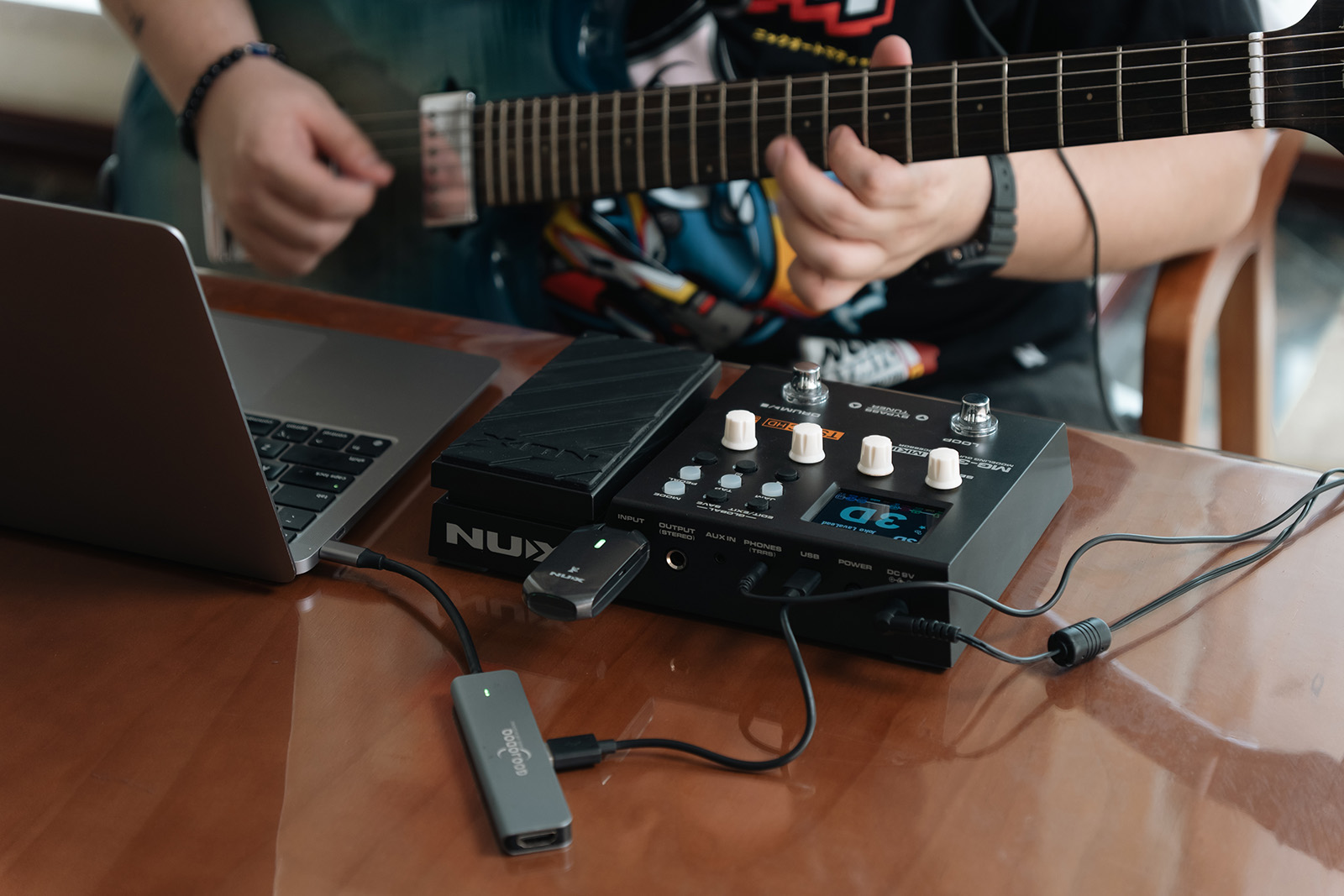 Nux Mg-300 Mk2 Multi-effects - Multieffektpedal - Variation 4