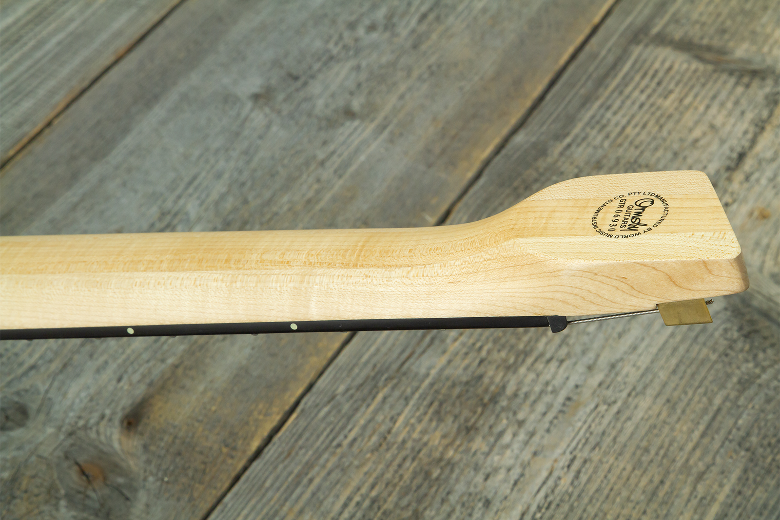 Ormsby Goliath Headless 7 Gtr Run 14 7c Multiscale 2h Ht Eb - Shell Pink - Multi-Scale Guitar - Variation 12