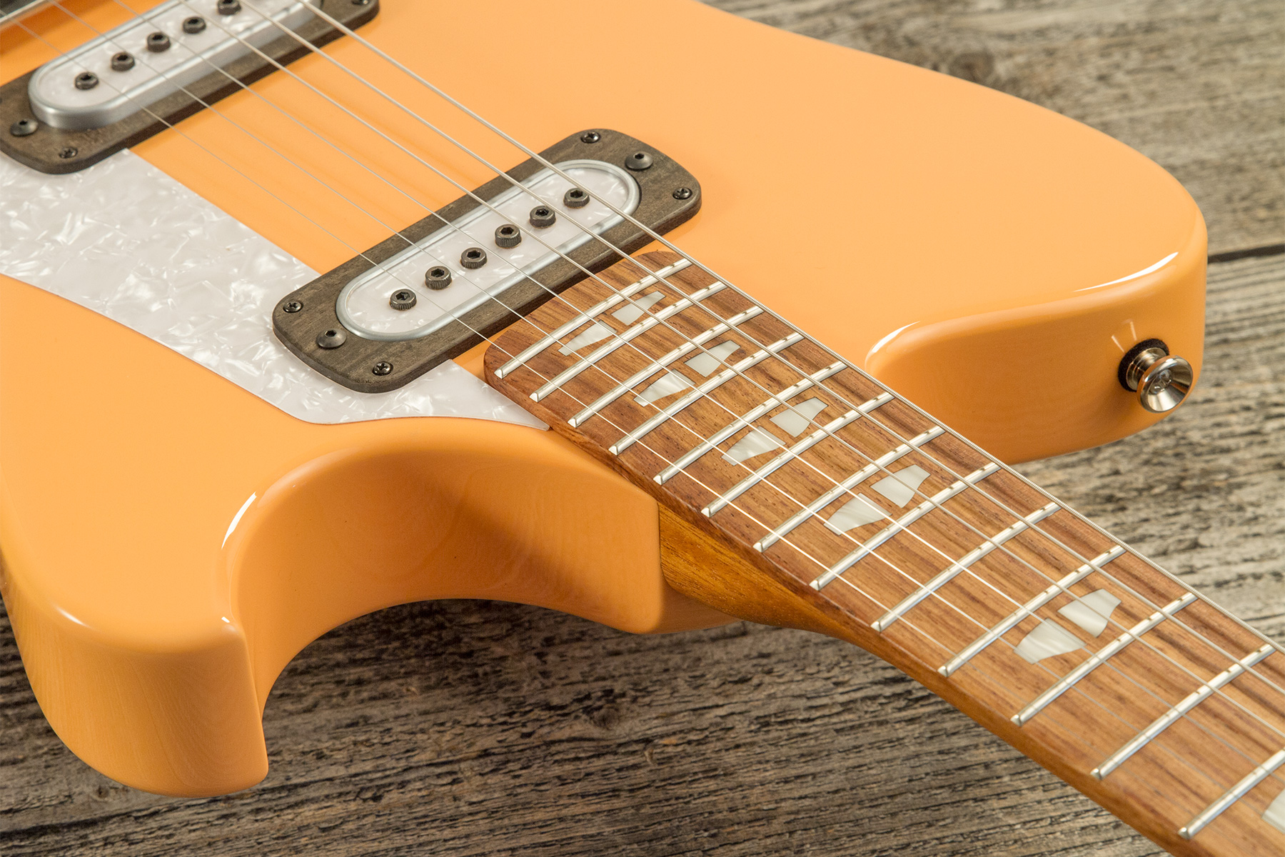 Powers Electric A-type 2s Pf42 Ht Mn #a428 - Creamsicle - Retro-Rock-E-Gitarre - Variation 4