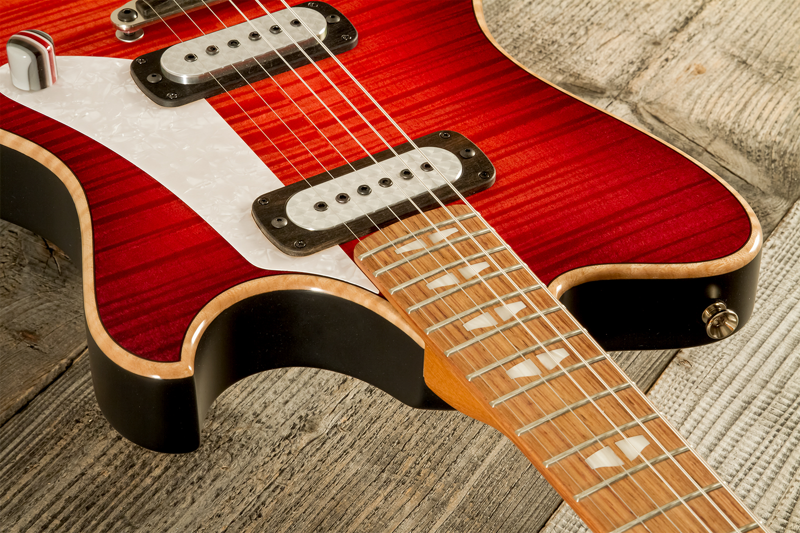 Powers Electric A-type Hardtail 2s Ff42 Ht Rw #a420 - Cosmo Red - Retro-Rock-E-Gitarre - Variation 4