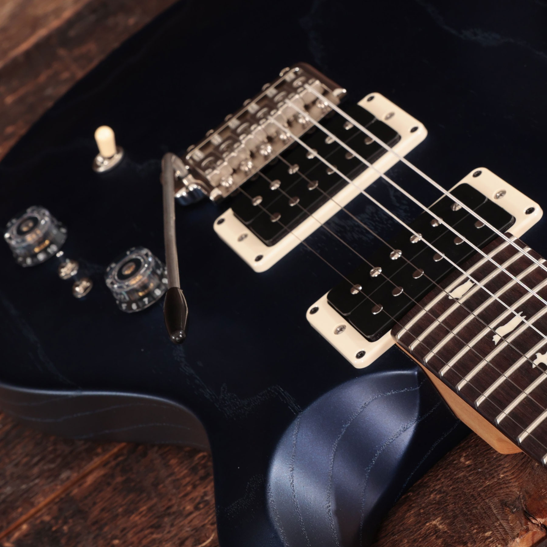 Prs Ce 24-08 Swamp Ash Ltd Bolt-on Usa 2h Trem Rw - Metallic Midnight - Double Cut E-Gitarre - Variation 6