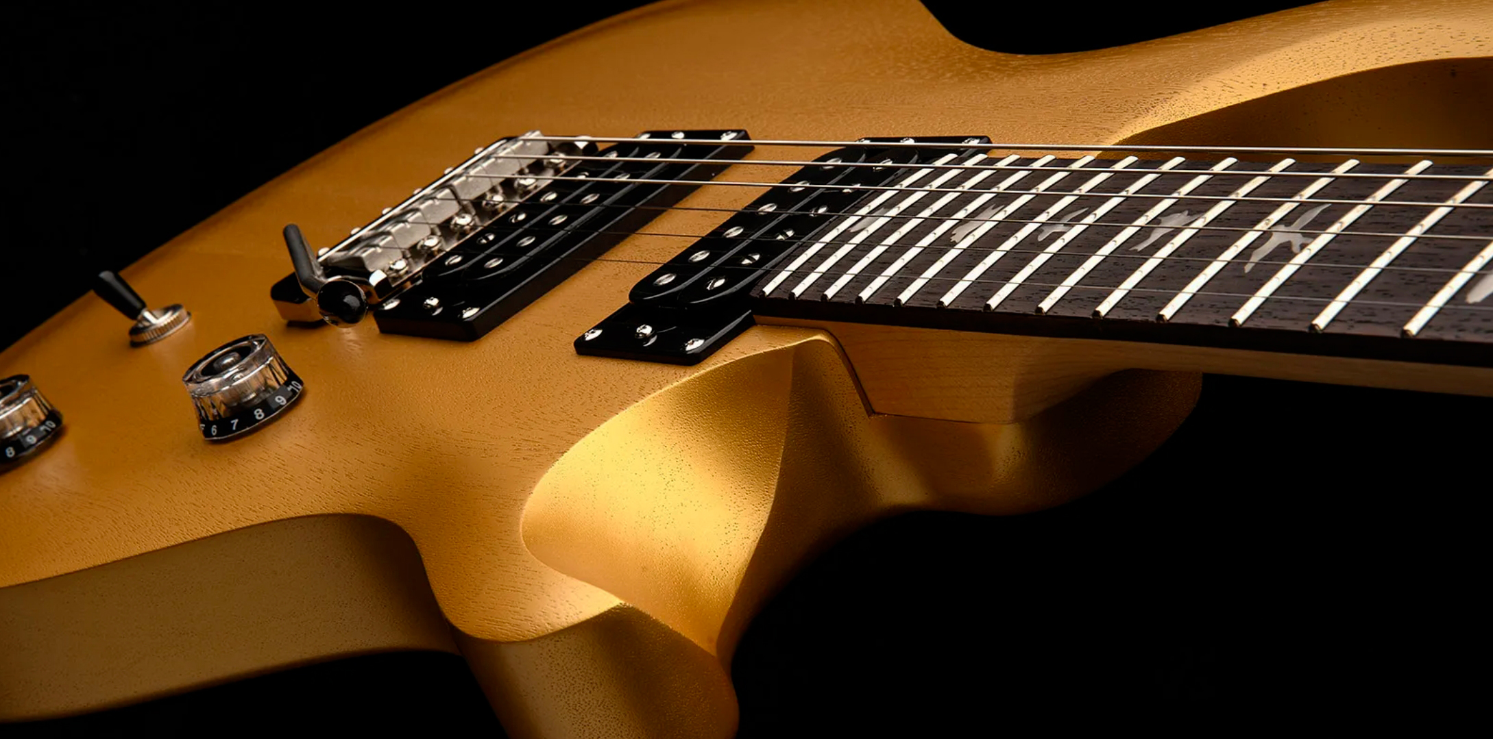 Prs Ce24 Standard Satin Wing Tuners Se Bolt-on 2h Trem Rw - Metallic Gold - Double Cut E-Gitarre - Variation 3