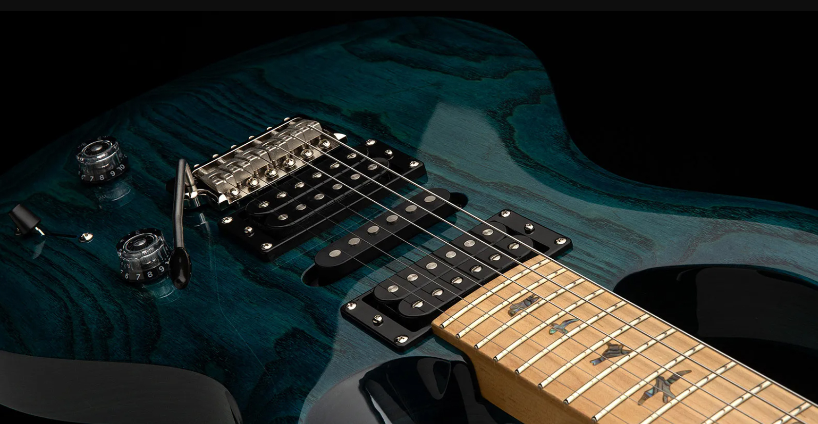 Prs Swamp Ash Special 5-way Switch Se Hsh Trem Mn - Iridescent Blue - Double Cut E-Gitarre - Variation 2