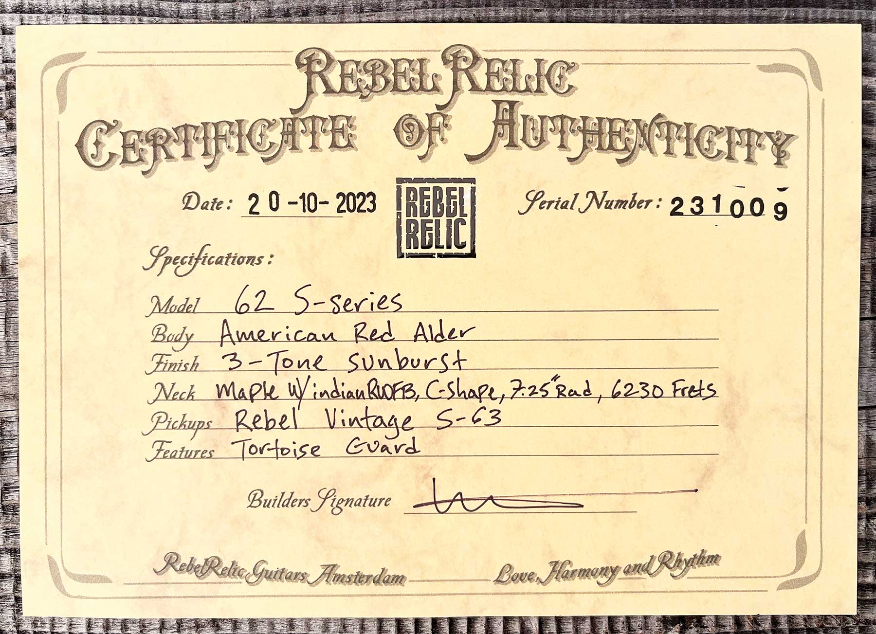 Rebelrelic S-series 1962 3s Trem Rw #231009 - 3-tone Sunburst - E-Gitarre in Str-Form - Variation 10
