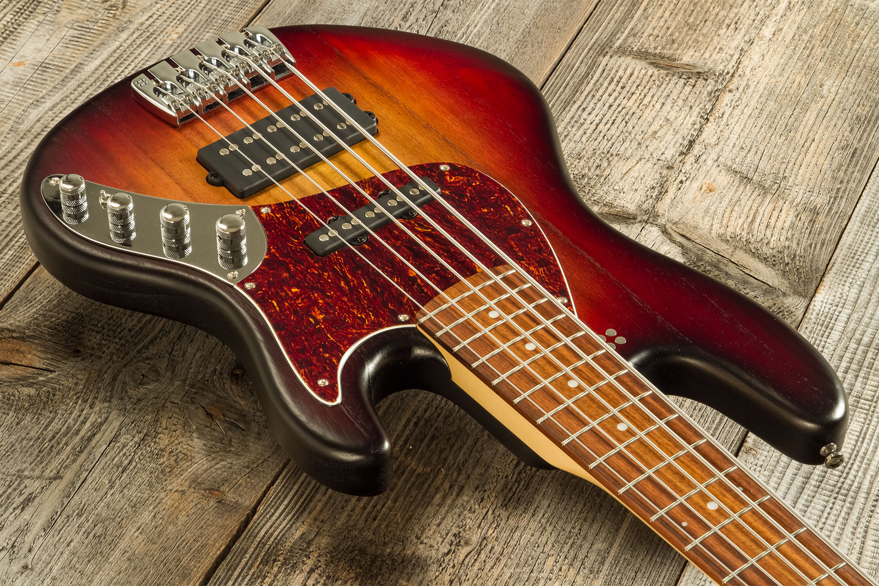 Sandberg California Tm5 Sl Superlight 5c All Active Pf #45195 - 3-tone Sunburst - Solidbody E-bass - Variation 2
