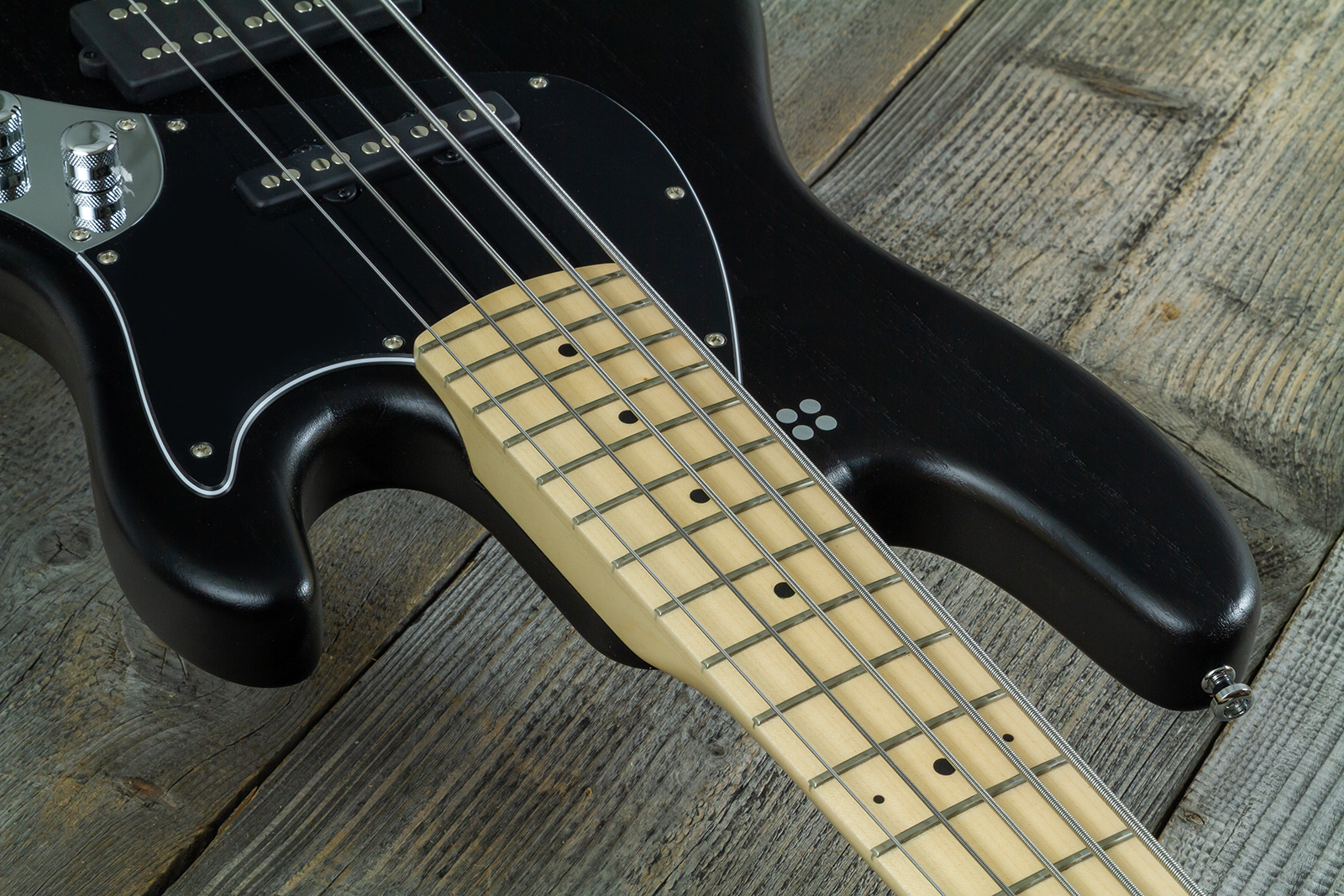 Sandberg California Tm5 Sl Superlight Black Dots Black Pckd 5c All Active Mn - Black Matt - Solidbody E-bass - Variation 6