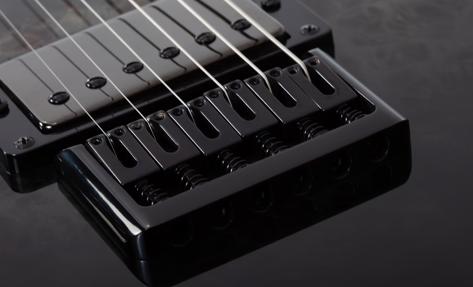 Schecter C-1 Standard Lh Gaucher 2h Ht Rw - Black Fade Burst Burl - E-Gitarre in Str-Form - Variation 2