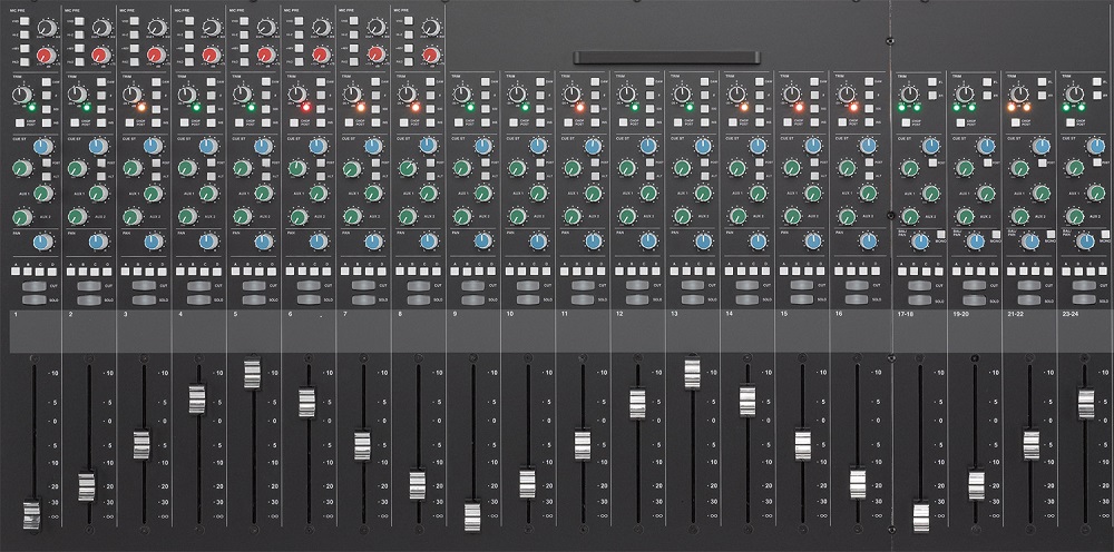 Ssl Xl Desk Unloaded - Analoges Mischpult - Variation 2