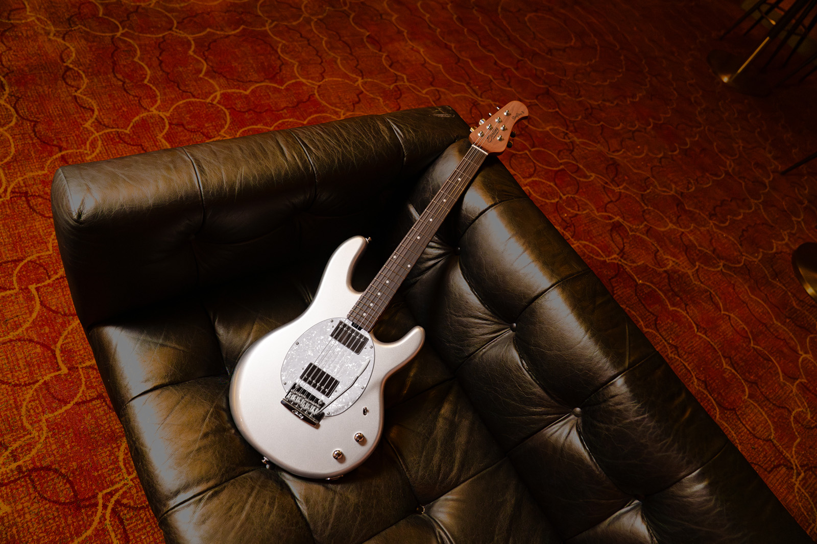 Sterling By Musicman Stingray Ii Trem Hh Rw - Silver - E-Gitarre in Str-Form - Variation 1