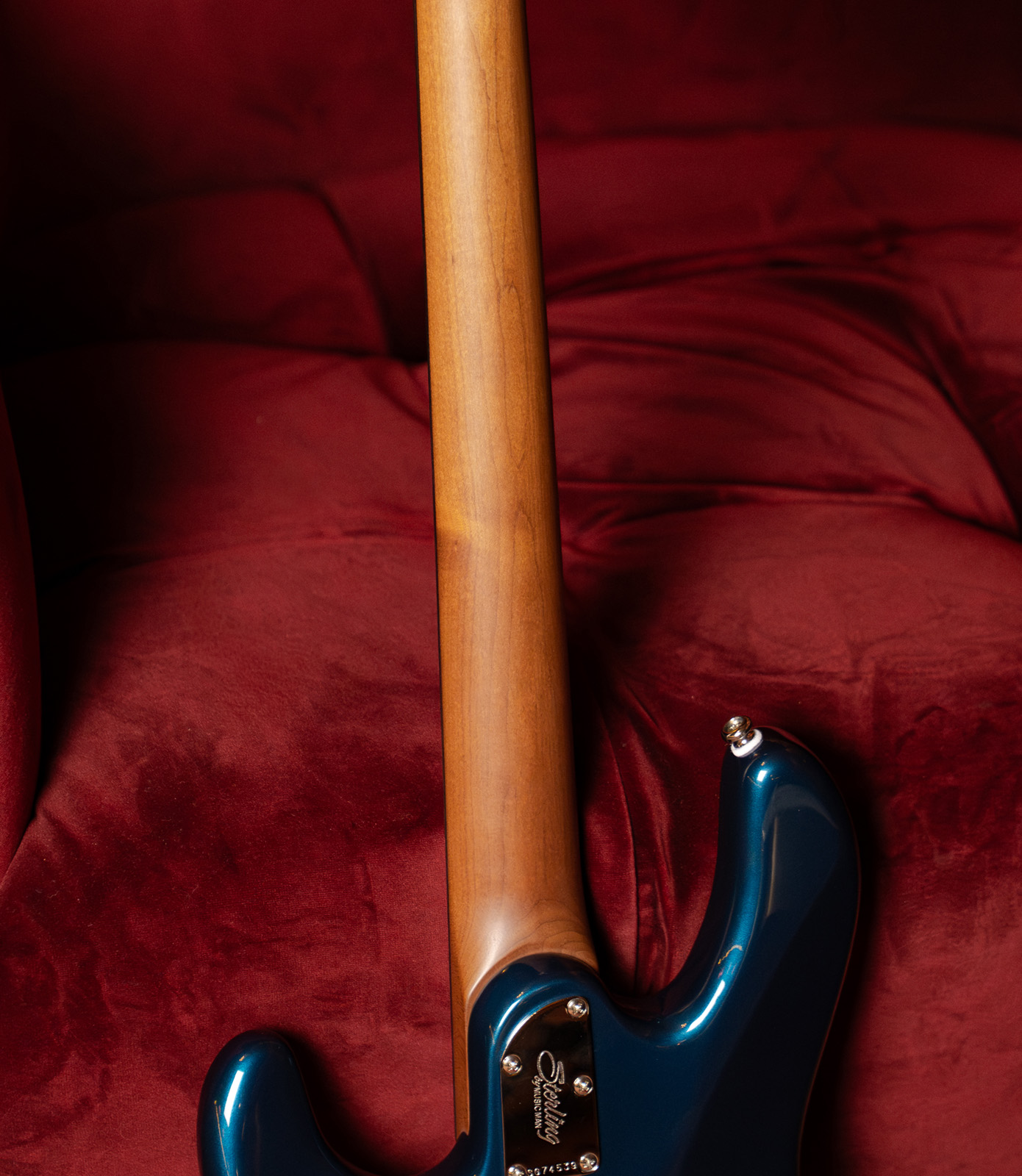 Sterling By Musicman Stingray Ii Trem Hh Rw - Blue Pearl - E-Gitarre in Str-Form - Variation 5