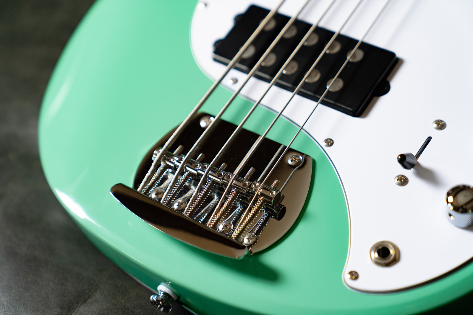 Sterling By Musicman Stingray4  5-cordes 1h Jat - Seafoam Green - Solidbody E-bass - Variation 5
