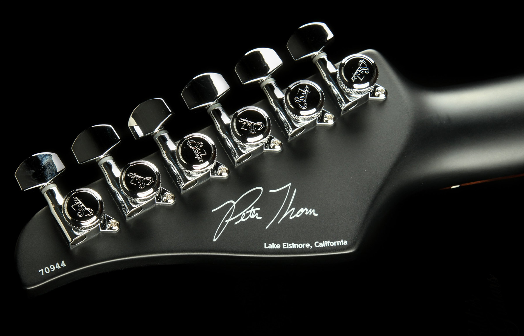 Suhr Pete Thorn Standard 01-sig-0012 Signature 2h Trem Rw - Ocean Turquoise Metallic - E-Gitarre in Str-Form - Variation 8