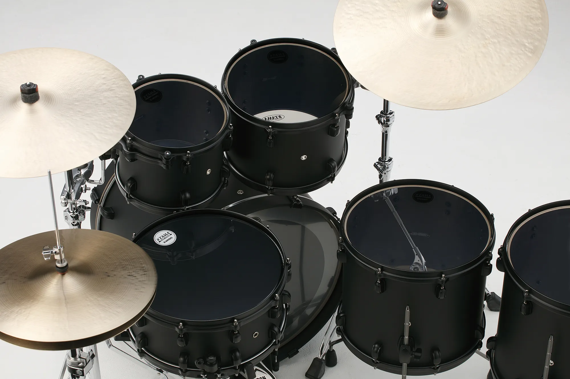 Tama Starclassic Performer Limited Ed. Blacked Out Black - 5 FÛts - Fat Black - Akustik Schlagzeug Rock - Variation 4