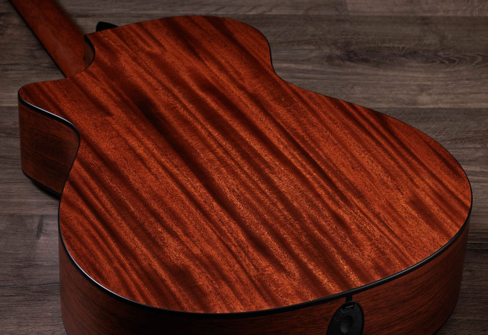 Taylor 322ce Grand Concert Cw Tout Acajou Eb Es2 - Edgeburst Satin - Folk-Gitarre - Variation 3