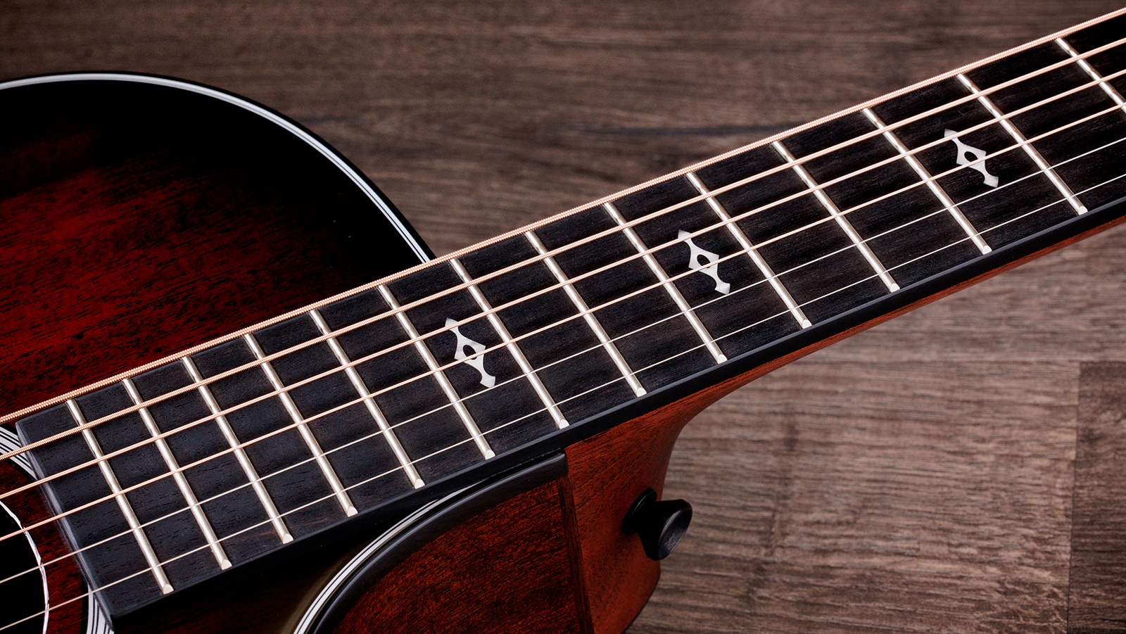 Taylor 322ce Next Gen. Grand Concert Cw Shsc Acajou Sapele Eb Claria - Medium Brown Stain - Folk-Gitarre - Variation 3