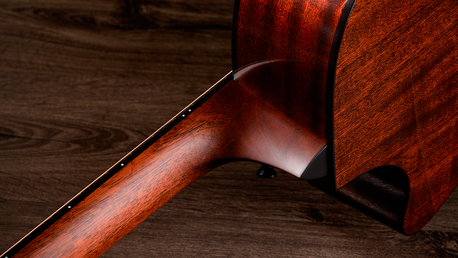Taylor 322ce Next Gen. Grand Concert Cw Shsc Acajou Sapele Eb Claria - Medium Brown Stain - Folk-Gitarre - Variation 5