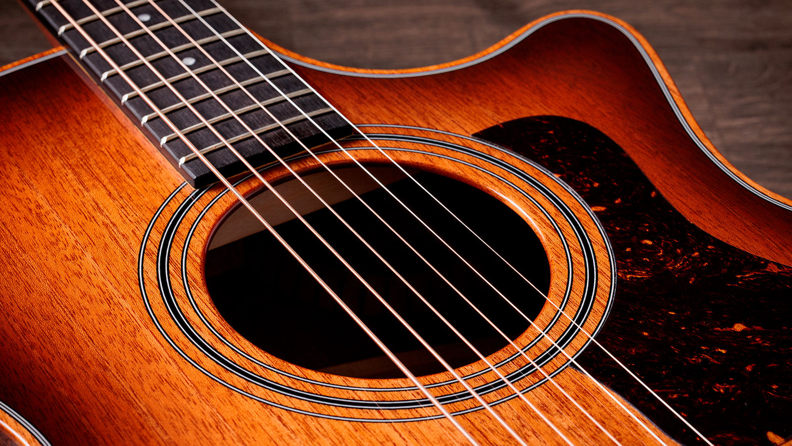 Taylor 324ce Studio Special Edition Next Gen. Grand Auditorium Cw Tout Acajou Eb Claria - Gloss Shaded Edgeburst Top - Folk-Gitarre - Variation 3