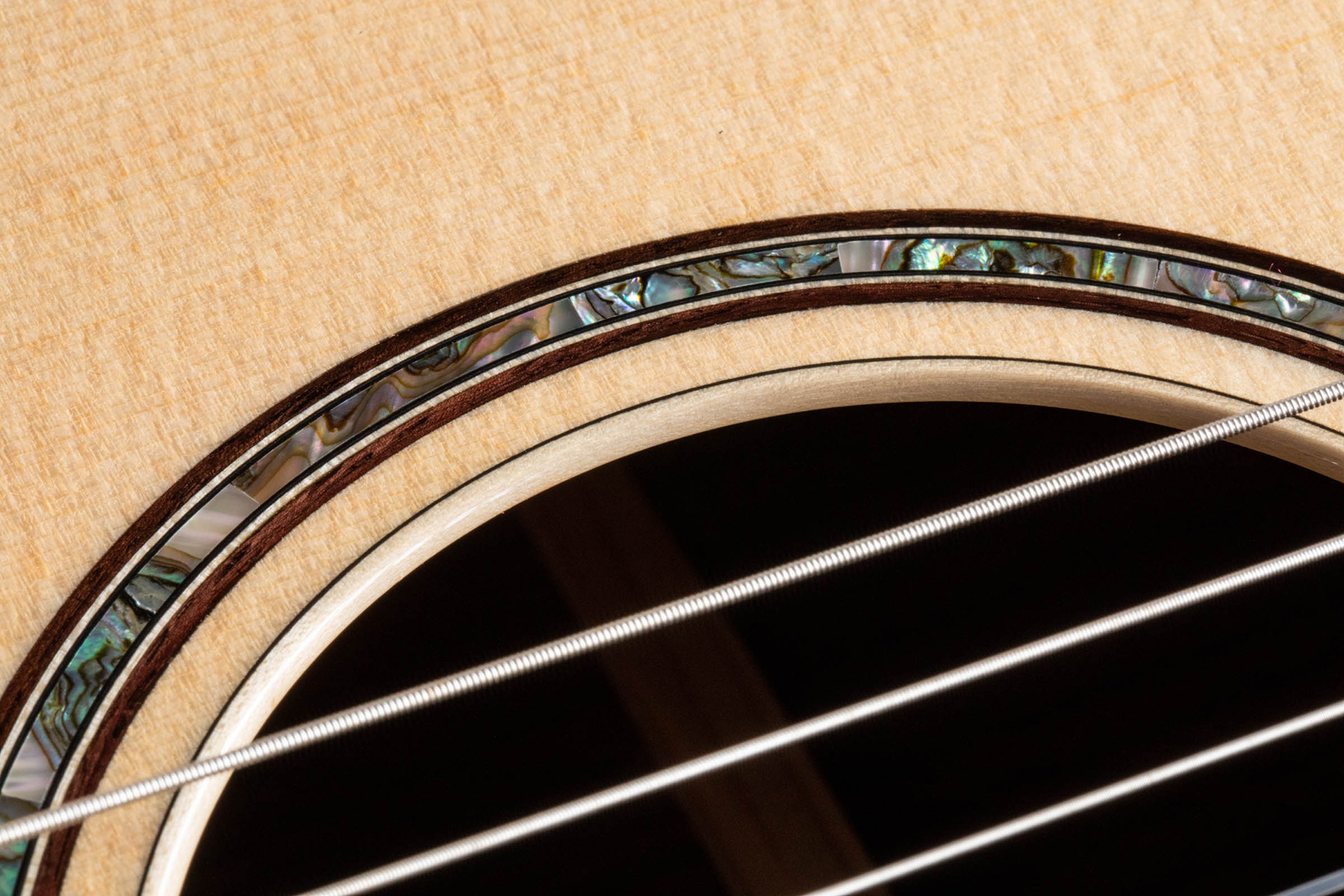 Taylor Guitare Classique Format 4/4 - Electro-acoustique - Konzertgitarren 4/4 - Variation 7