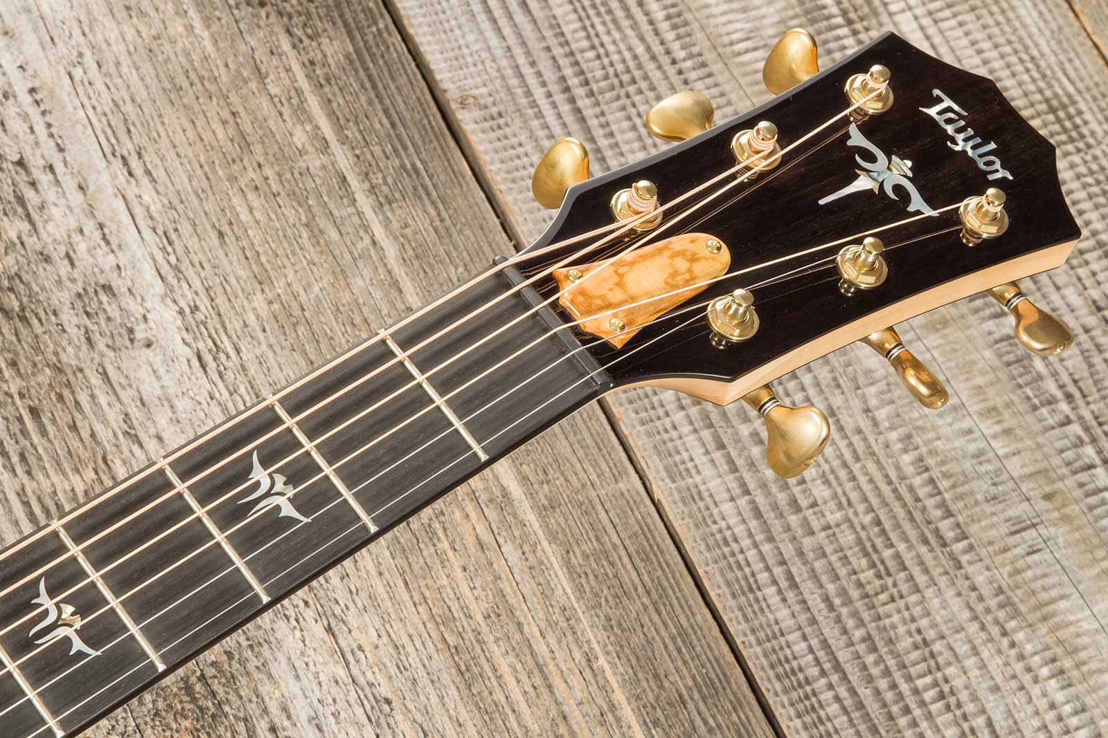 Taylor Custom Gc-e V-class Grand Concert Cw Sitka Torrefie / Blackheart Sassafras  Eb Es2 #1211083110 - Natural - Folk-Gitarre - Variation 9