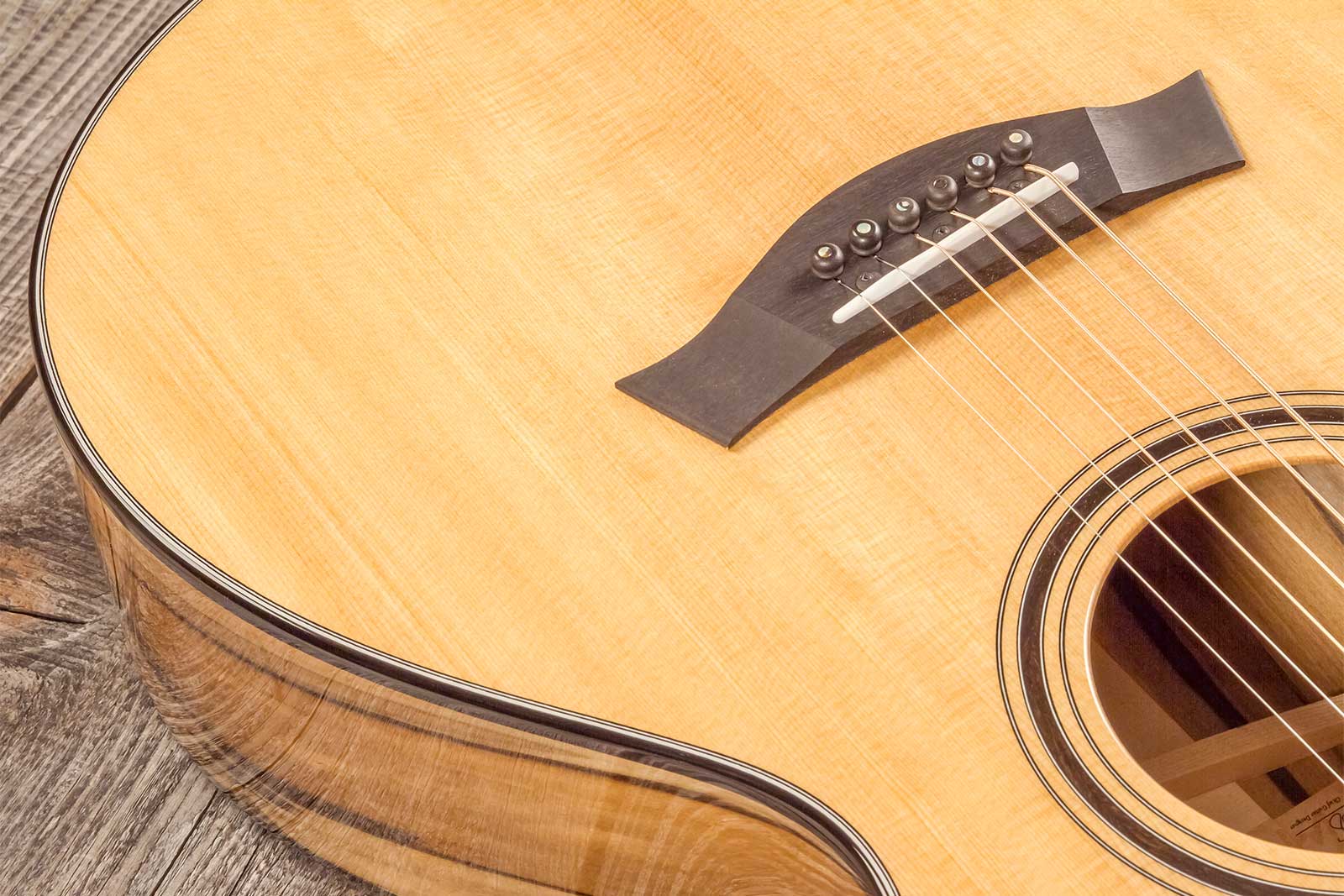 Taylor Custom Gc-e V-class Grand Concert Cw Sitka Torrefie / Blackheart Sassafras  Eb Es2 #1211083110 - Natural - Folk-Gitarre - Variation 6