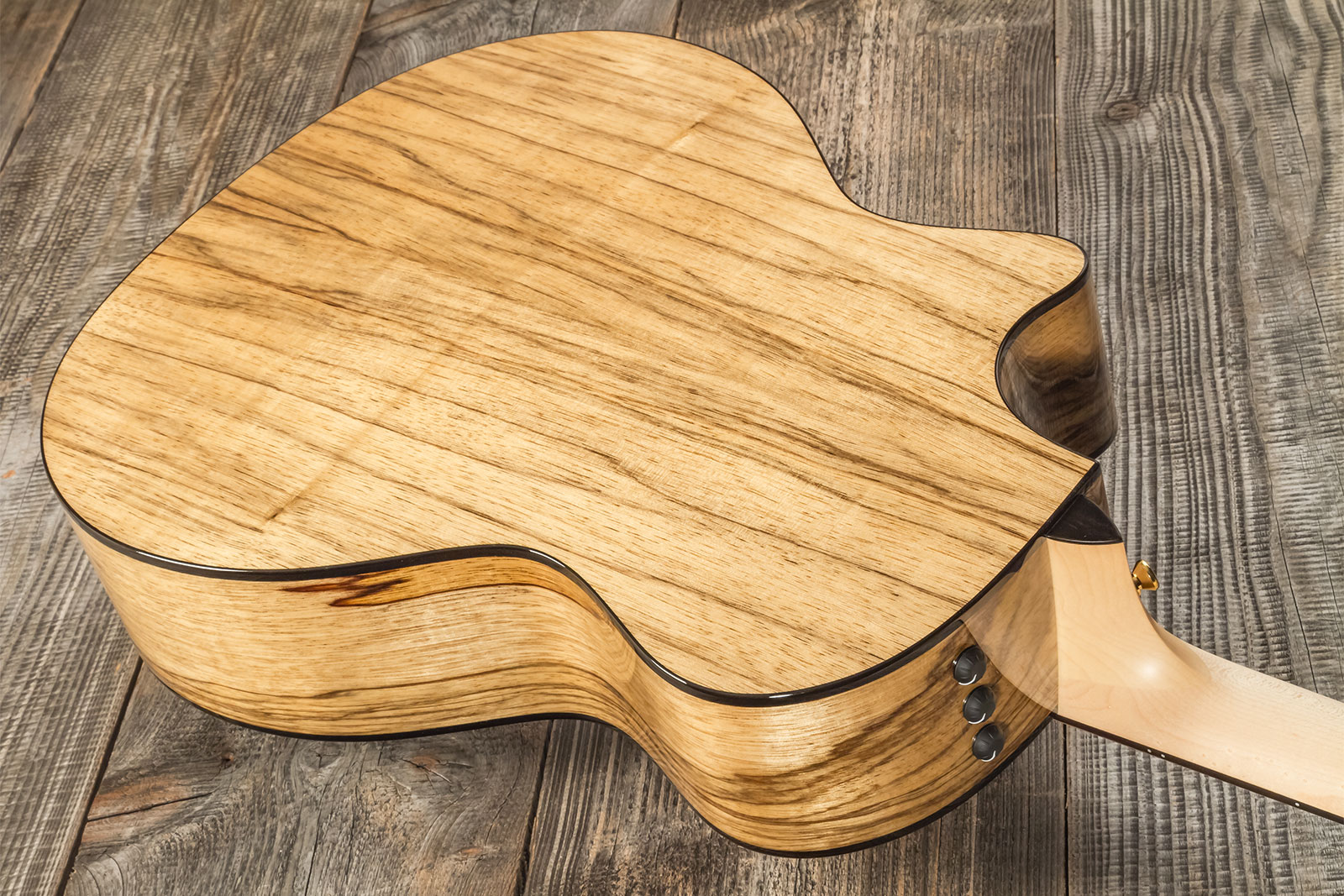 Taylor Custom Shop Ga-e Grand Auditorium Cw Epicea Black Limba Eb Es2 #1211103099 - Natural - Folk-Gitarre - Variation 6