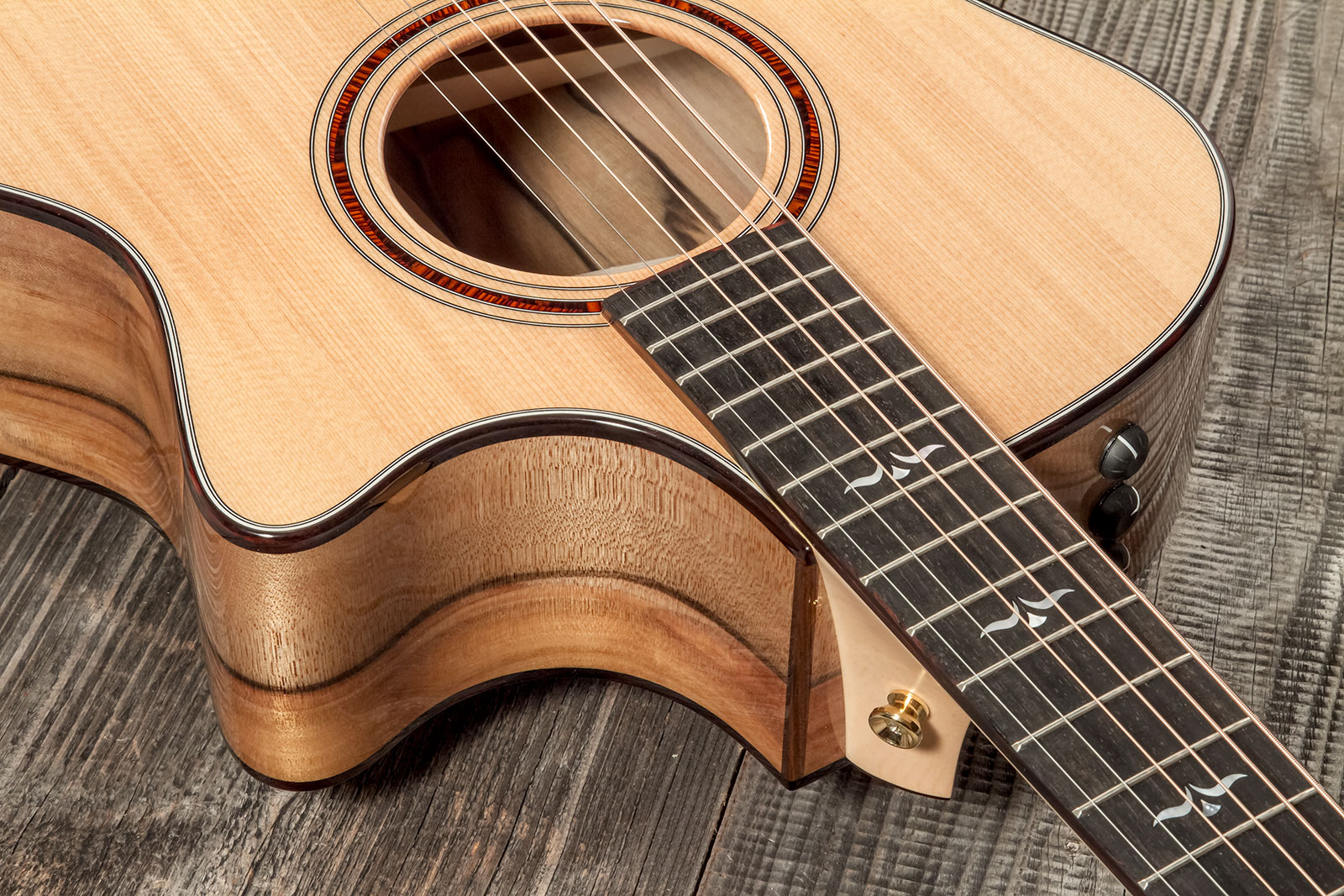 Taylor Custom Shop Ga-e Grand Auditorium Cw Epicea Blackheart Sassafras Eb Es2 #1211103096 - Natural - Folk-Gitarre - Variation 4