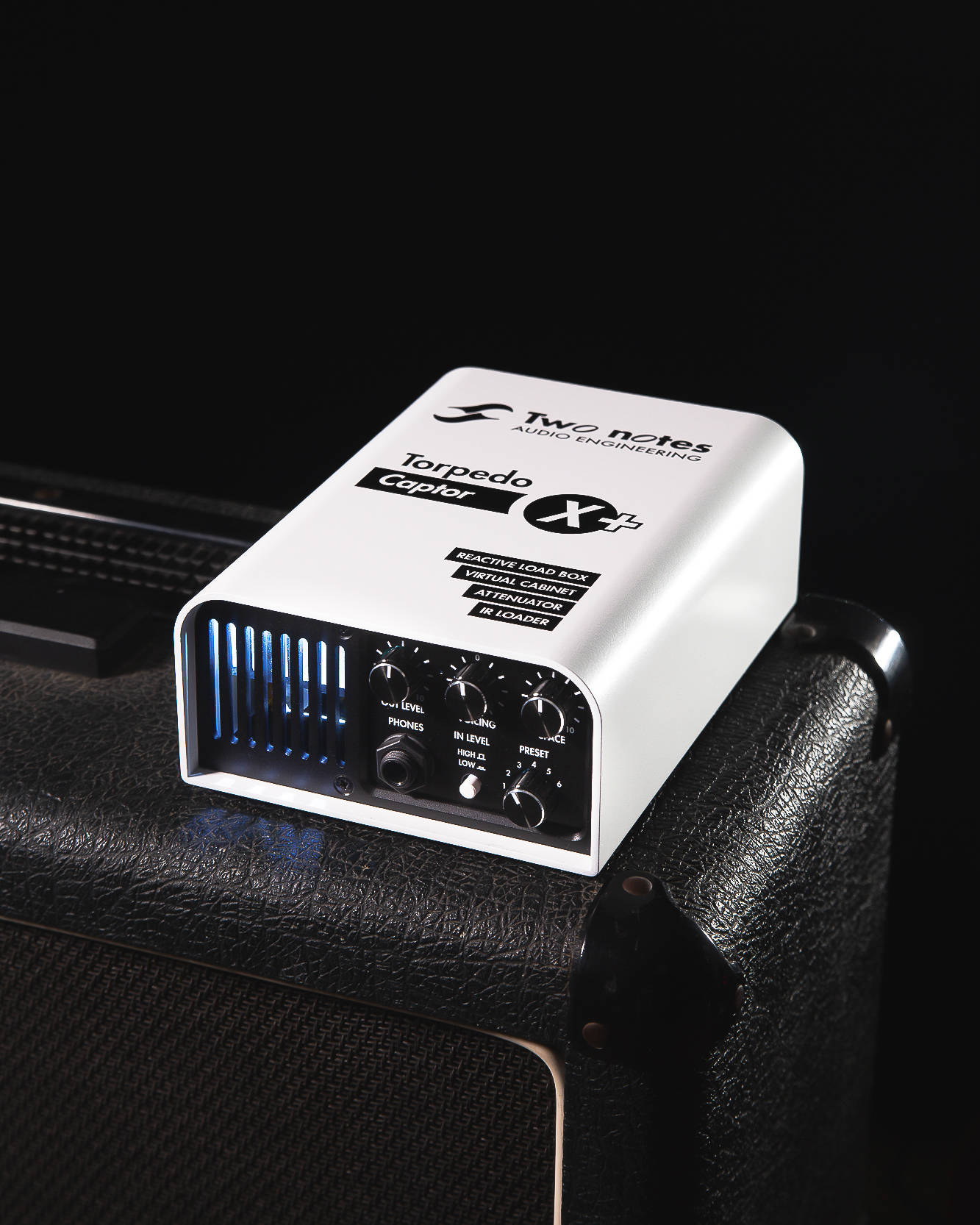 Two Notes Torpedo Captor X + 8 - Cabinet Simulator - Variation 3