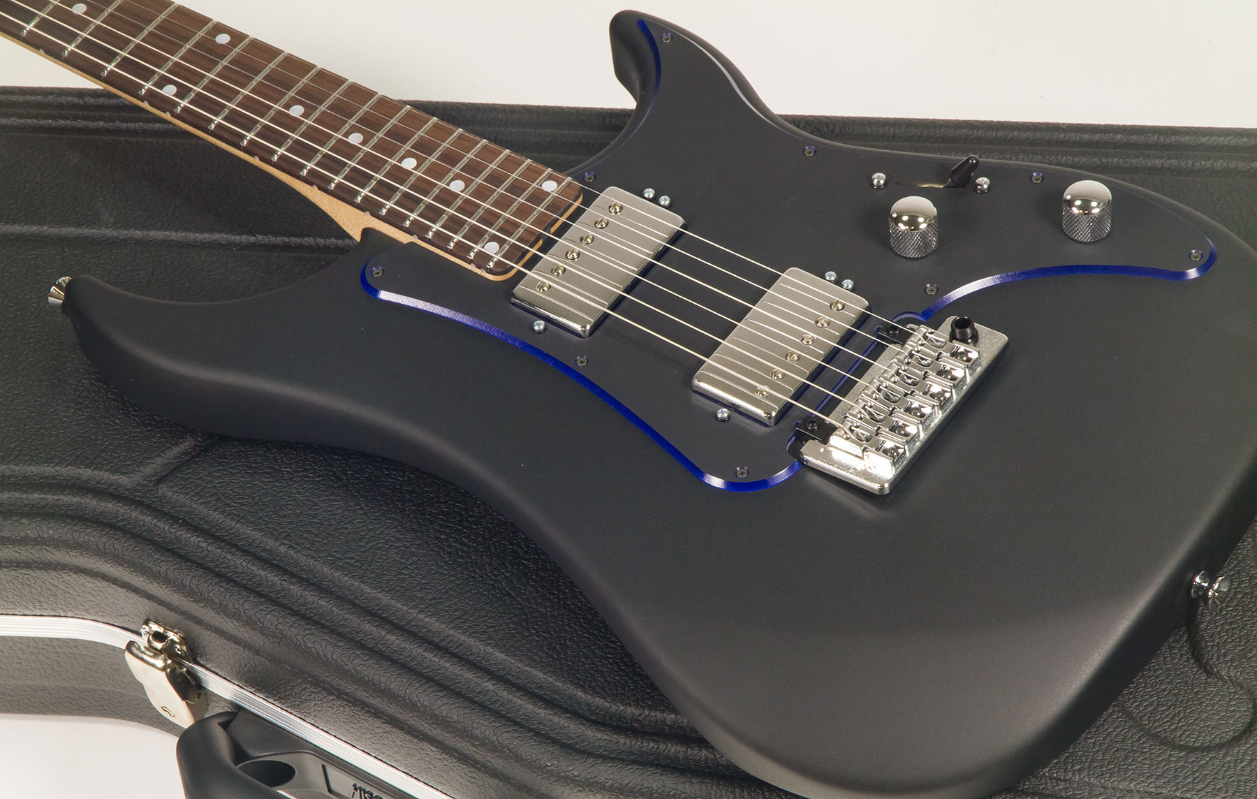 Vigier Excalibur Indus Hh Trem Rw - Textured Black - Double Cut E-Gitarre - Variation 2