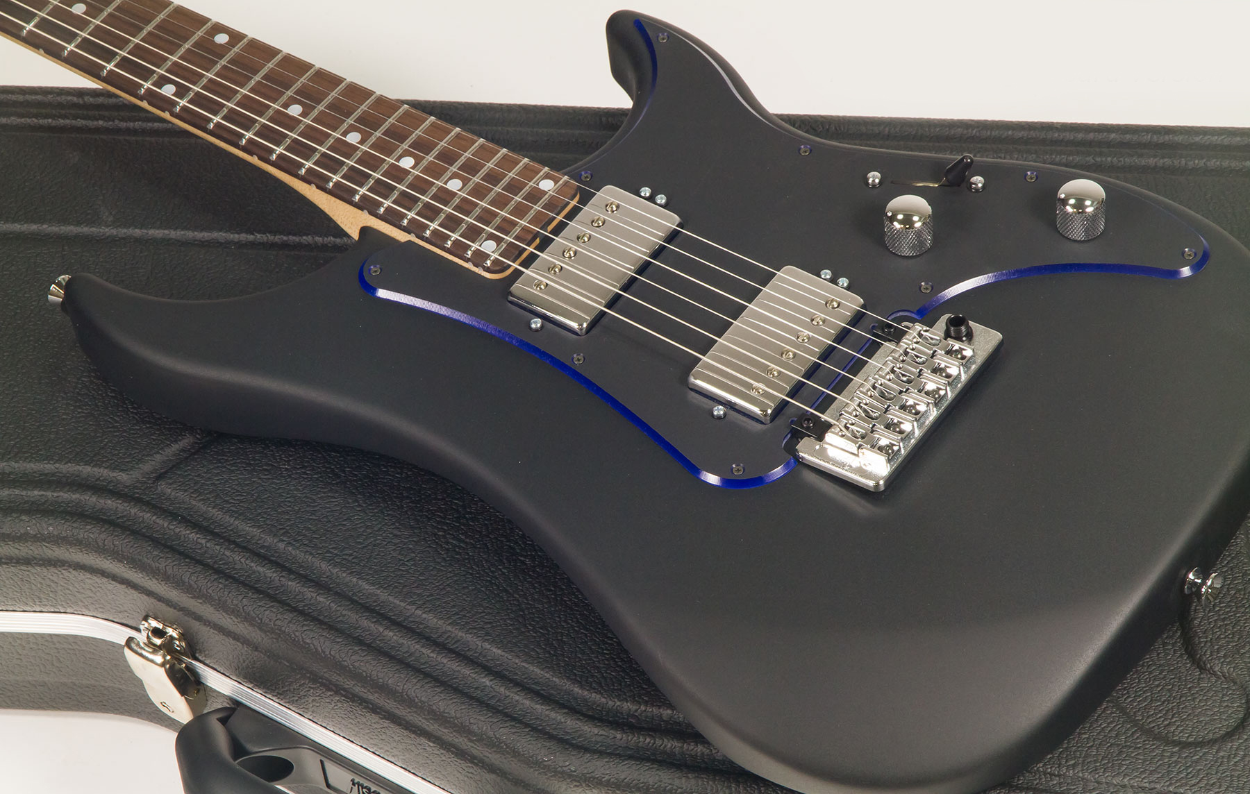 Vigier Excalibur Indus 2h Trem Rw - Textured Black - E-Gitarre in Str-Form - Variation 2