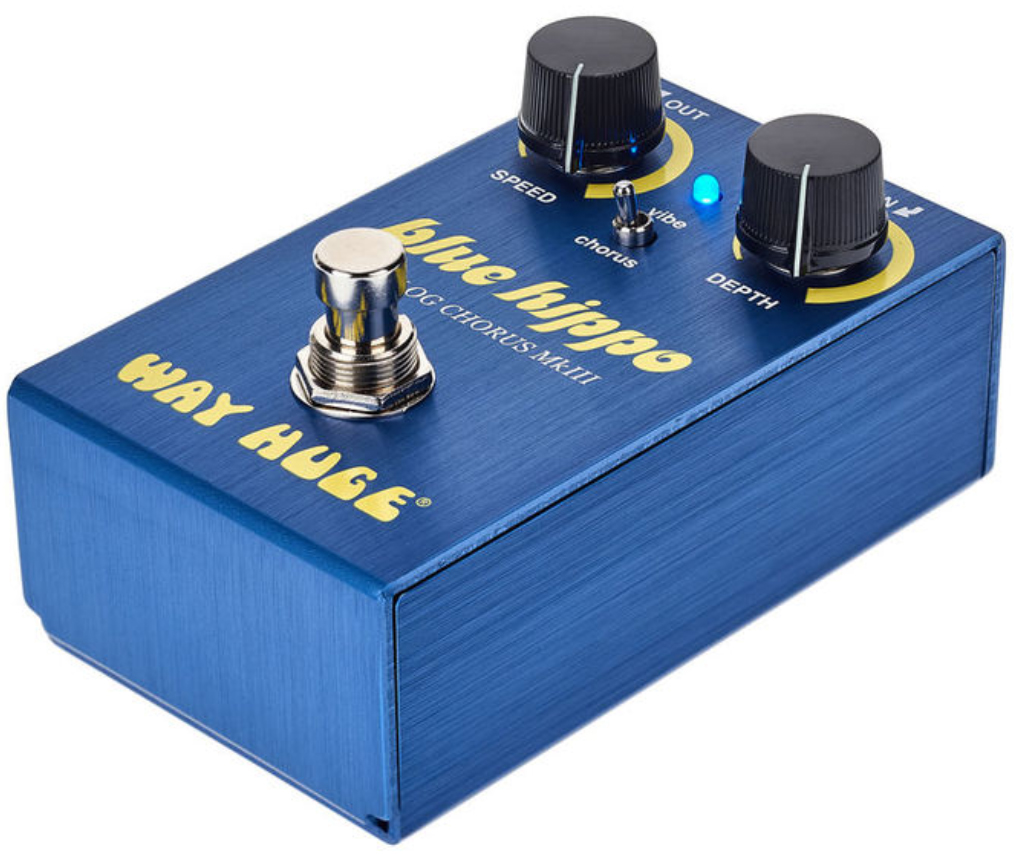 Way Huge Smalls Blue Hippo Analog Chorus Mkiii Wm61 - Modulation/Chorus/Flanger/Phaser & Tremolo Effektpedal - Variation 1