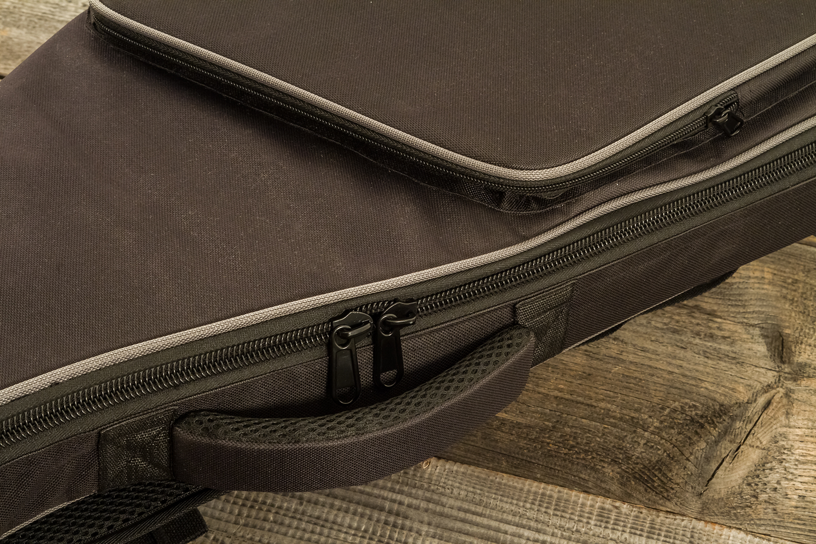 X-tone 15mm Black V2 (2015 Ele-bk) - Tasche für E-Gitarren - Variation 2