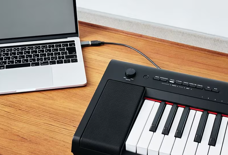Yamaha Np-35 B - Digital Klavier - Variation 4