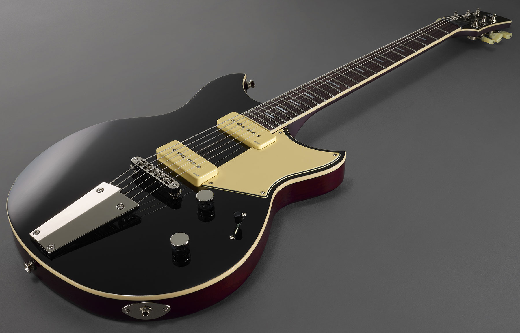 Yamaha Rss02t Revstar Standard 2p90 Ht Rw - Black - Double Cut E-Gitarre - Variation 3