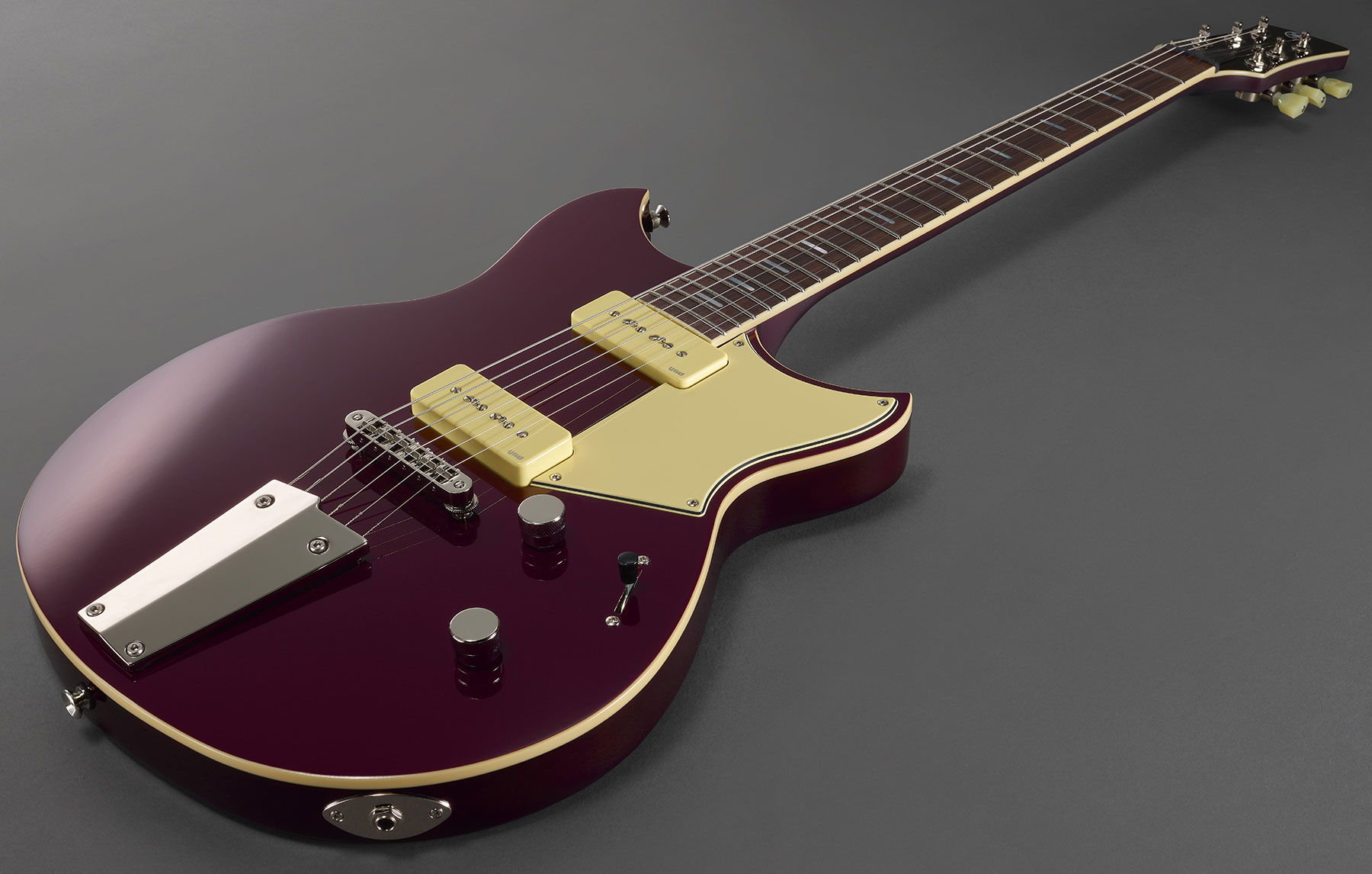 Yamaha Rss02t Revstar Standard 2p90 Ht Rw - Hot Merlot - Double Cut E-Gitarre - Variation 3