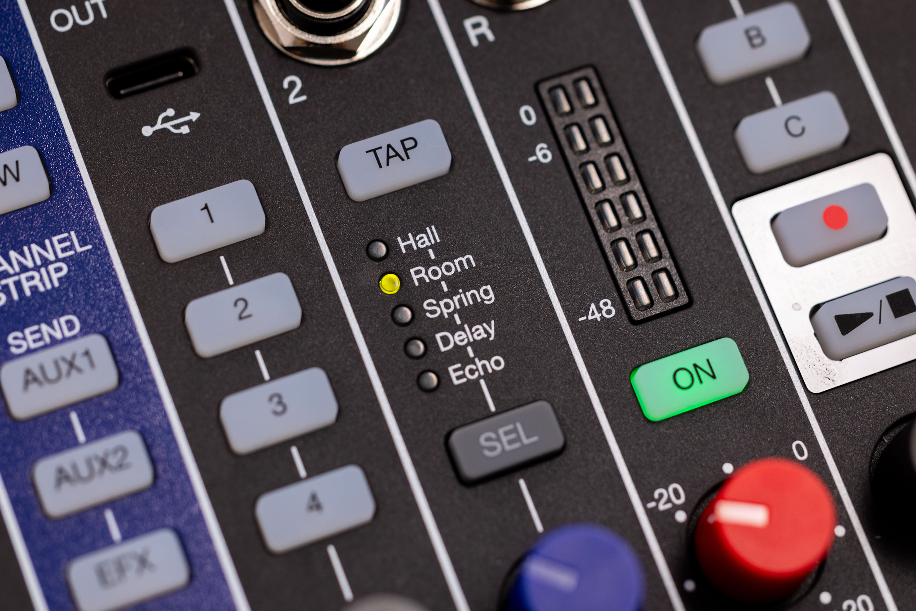 Zoom Livetrak L6 - Analoges Mischpult - Variation 7