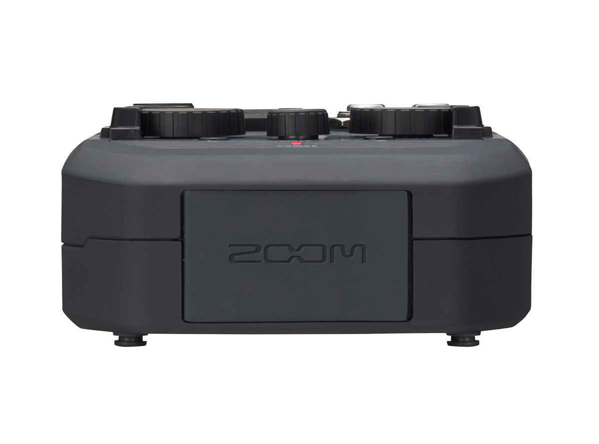Zoom U-24 - USB audio interface - Variation 3